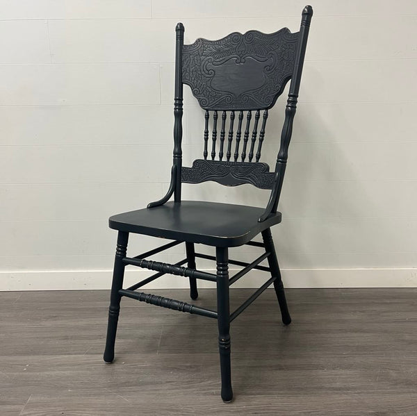 6 Farmhouse Pressed Back Dining Chairs